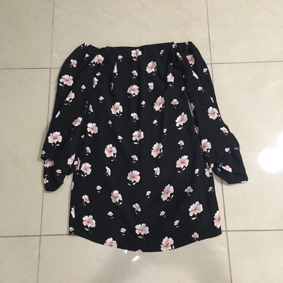 Lucy Paris off shoulder Mini Dress - Picture 5 of 7